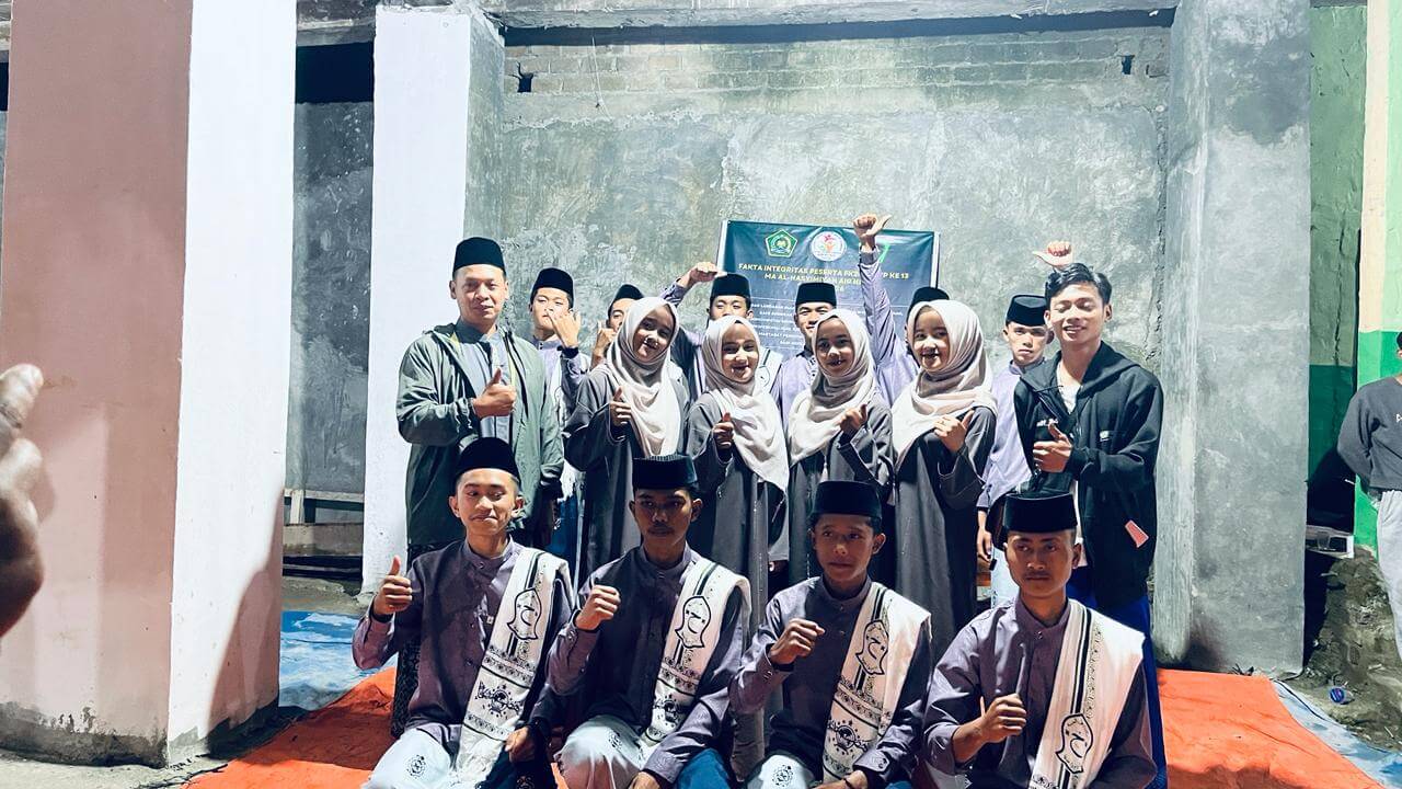 Hadroh MA Miftahul Huda Juara 2 FK2MA 2026